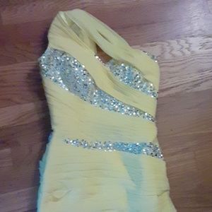 Sequin dress yello